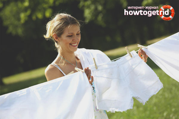 How to get rid of sweat stains on clothes