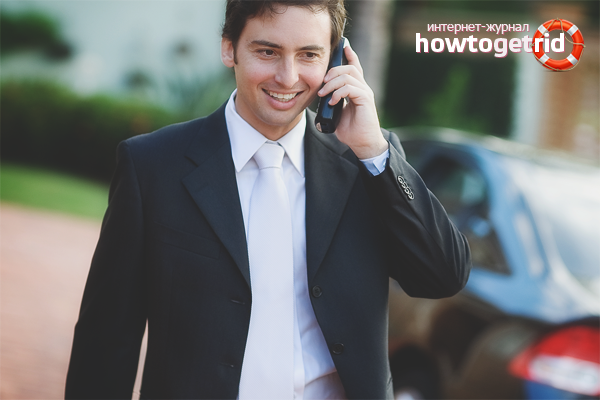 Appearance while chatting with girls