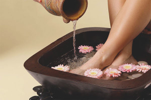 How to soar feet with mustard