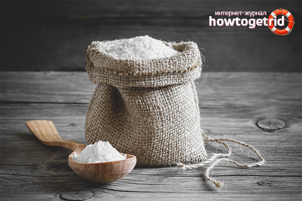 A bag of salt for skin odor