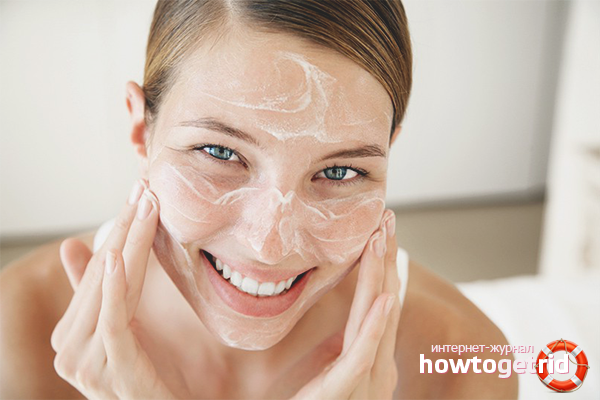 Exfoliating and Cleansing the Skin