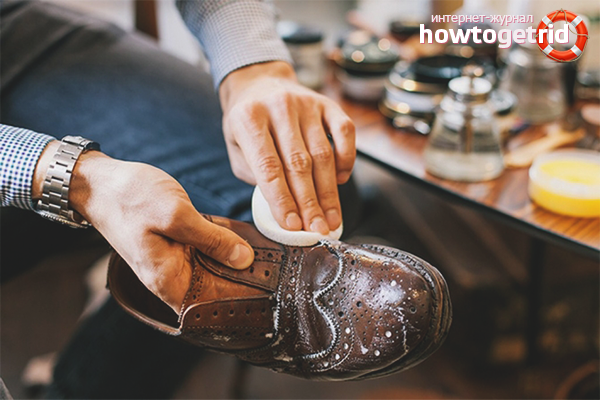 How to wash leather shoes