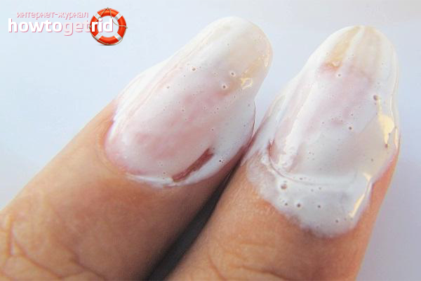 Toothpaste whitening nails