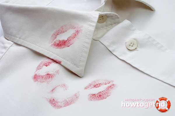How to wash lipstick from clothes