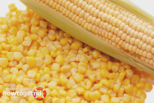 Cutting corn kernels