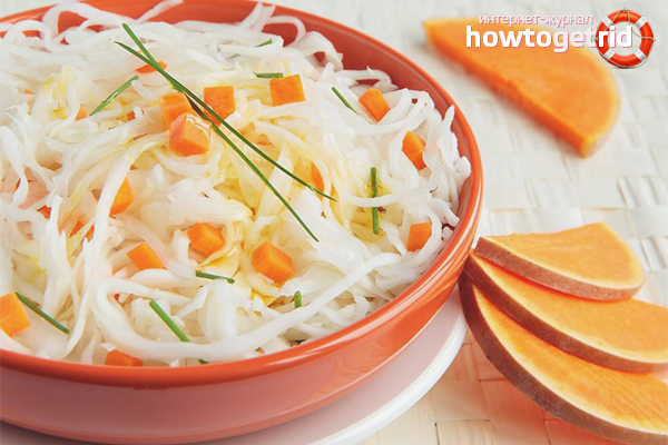 Sauerkraut with herbs and pumpkin