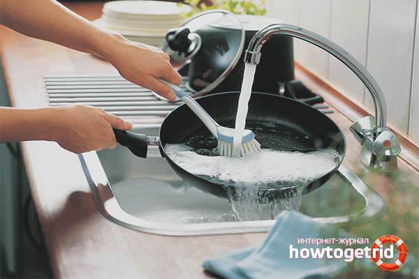 Ways to remove carbon from the pan