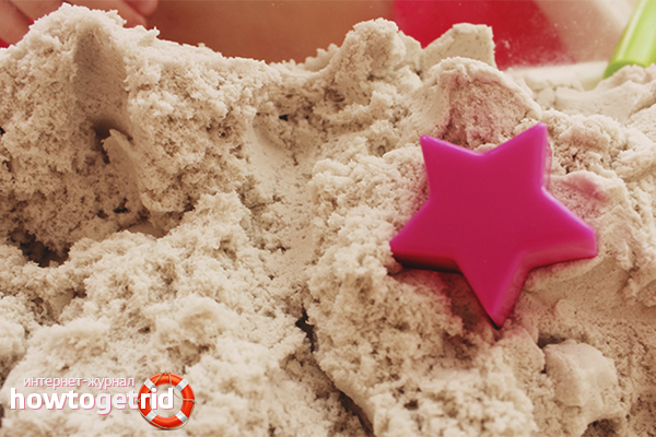 Kinetic sand