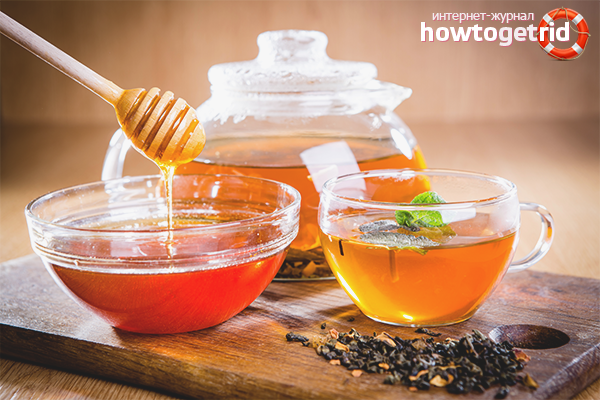 How to drink tea with honey