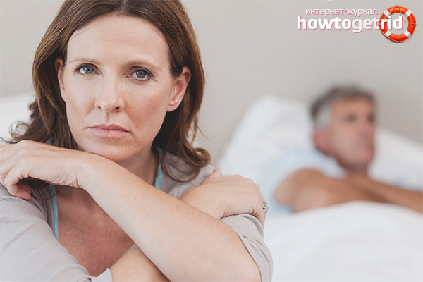 The first signs of menopause in women