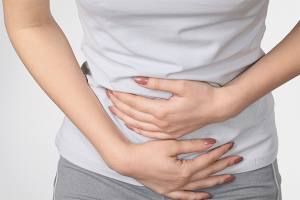 Stomach aches after eating