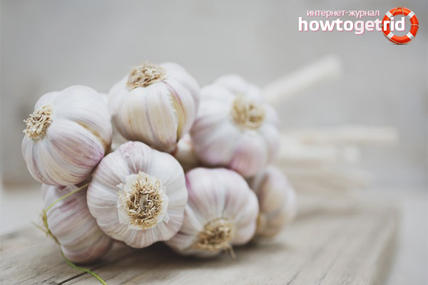 Garlic for hair