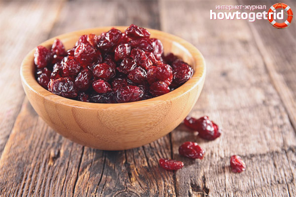 Useful properties and contraindications of dried cranberries