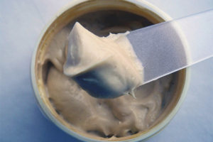 Medicinal properties and contraindications of bear fat