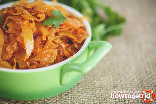 How to introduce stewed cabbage into the diet after childbirth