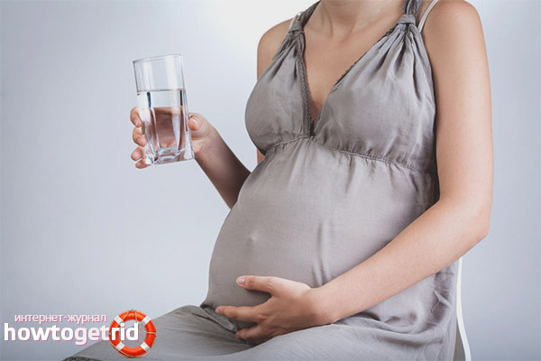 Mineral water during pregnancy
