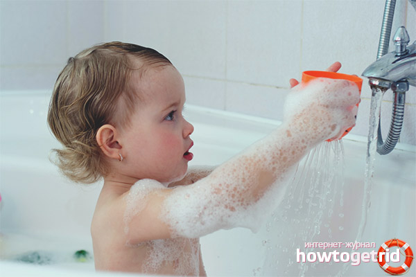 Is it possible to bathe a child with a cold?