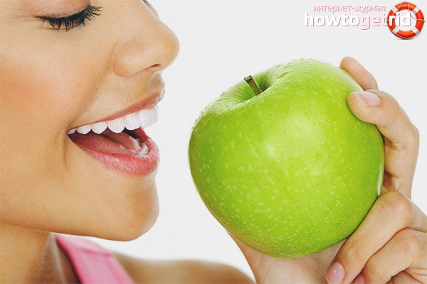 What is the difference between red apples and green