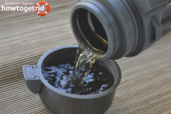 Wie man Tee in einer Thermoskanne macht