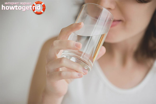 How much after a meal can you drink water