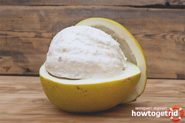 How to clean a pomelo