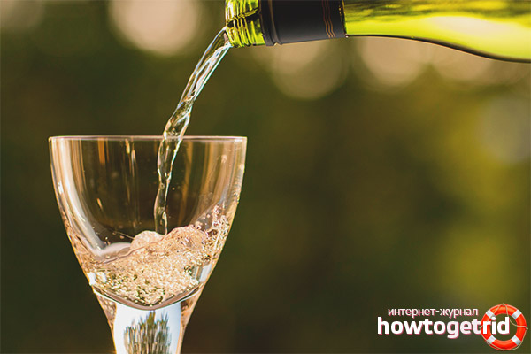 Can I drink expired champagne